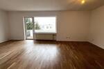 Etagenwohnung Saarbrücken St Johann - 2 Zimmer, 75 m&sup2;, 700&euro; | Angebot:25959145