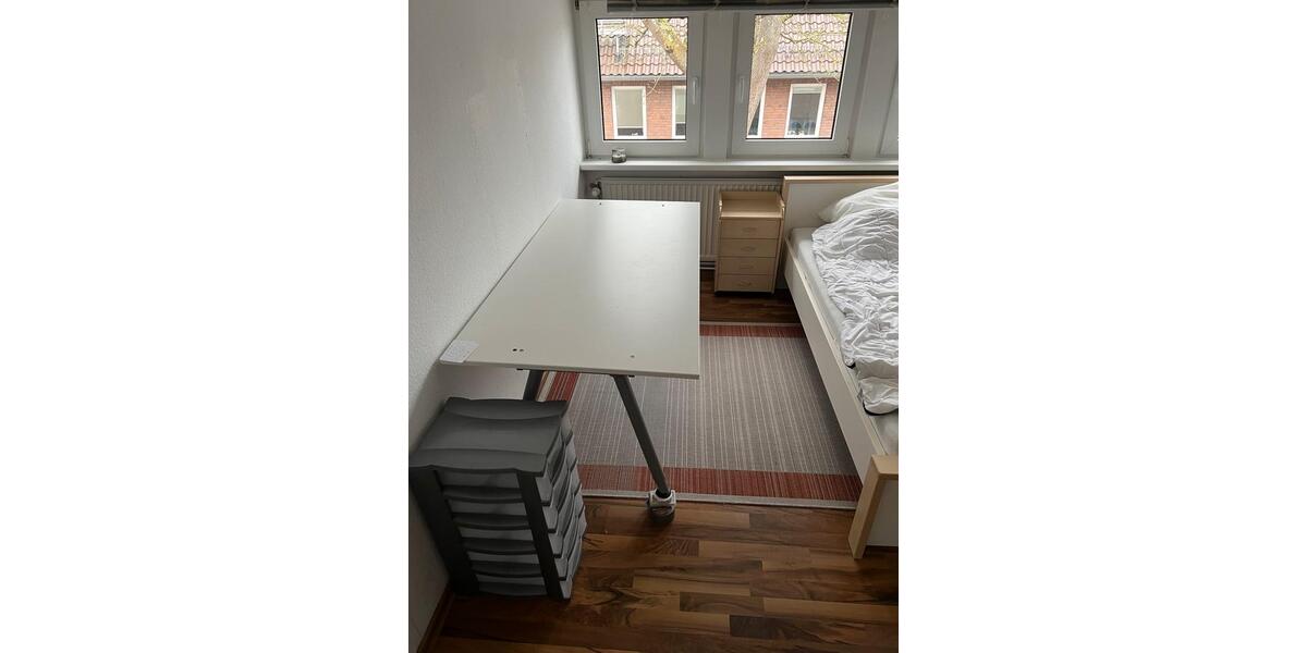 Wohnen auf Zeit Lingen (Ems) Damaschke - 1 Zimmer, 13 m&sup2;, 400&euro; | Angebot:24650760