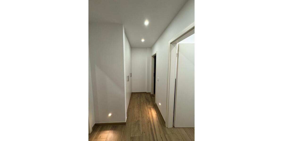 Etagenwohnung Grevenbroich Neuenhausen - 2 Zimmer, 56 m&sup2;, 867&euro; | Angebot:24570928