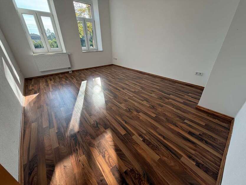 Wohnung zum Mieten in Chemnitz 370 € 67.5 m²