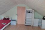 Dachgeschoßwohnung Neutraubling - 1 Zimmer, 25 m&sup2;, 450&euro; | Angebot:26196386