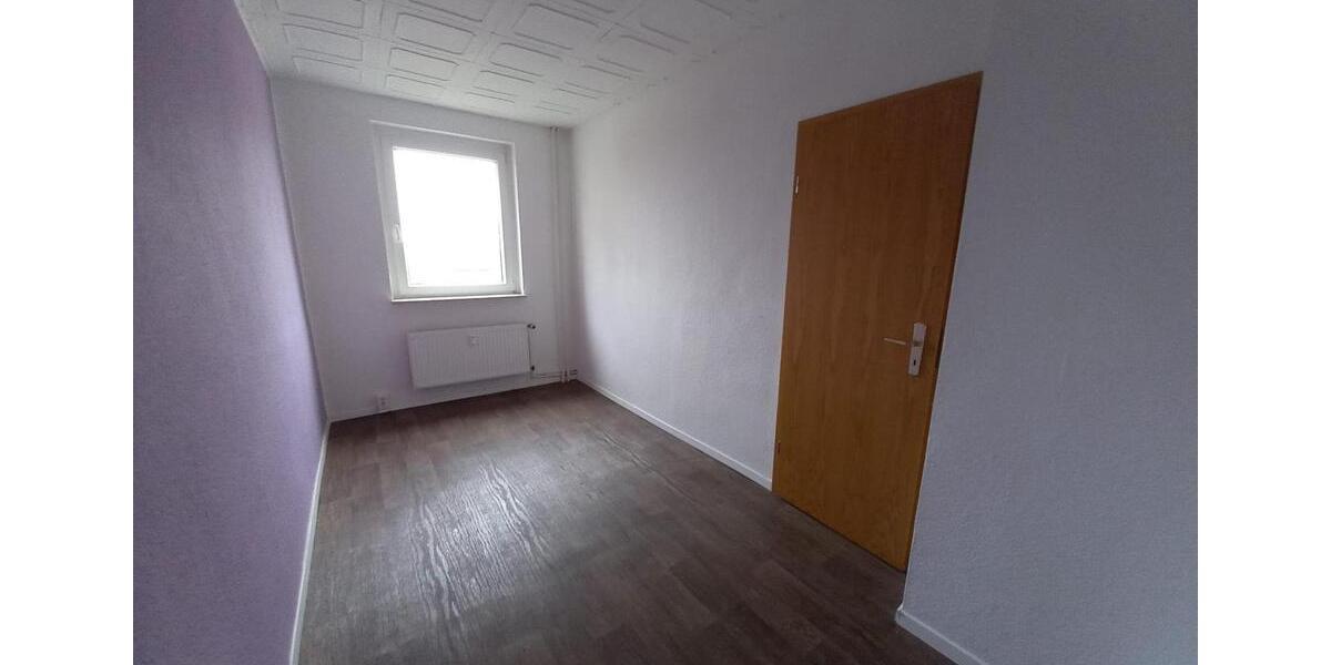 Erdgeschoßwohnung Galenbeck - 3 Zimmer, 62 m&sup2;, 374&euro; | Angebot:19798192