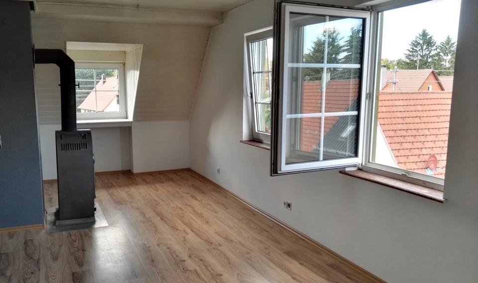 Dachgeschoßwohnung Winterlingen - 3 Zimmer, 75 m&sup2;, 570&euro; | Angebot:25394824