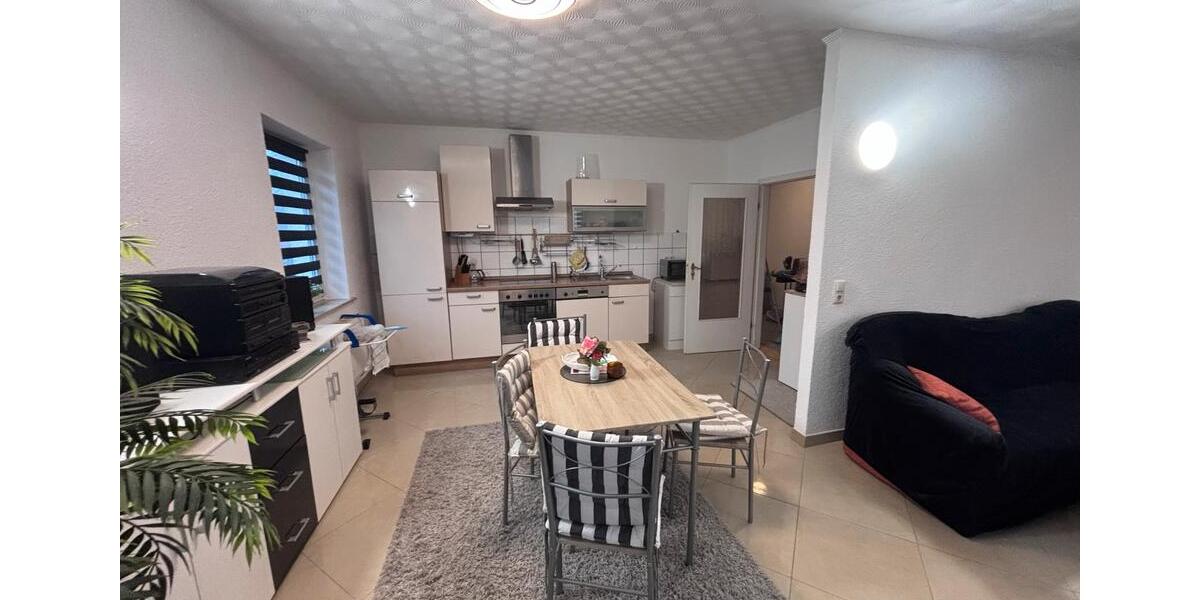 Wohnen auf Zeit Lauta - 3 Zimmer, 90 m&sup2;, 80&euro; | Angebot:24842897