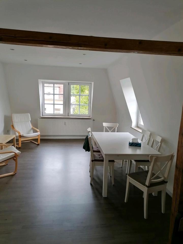 Zimmer zu vermieten in WG