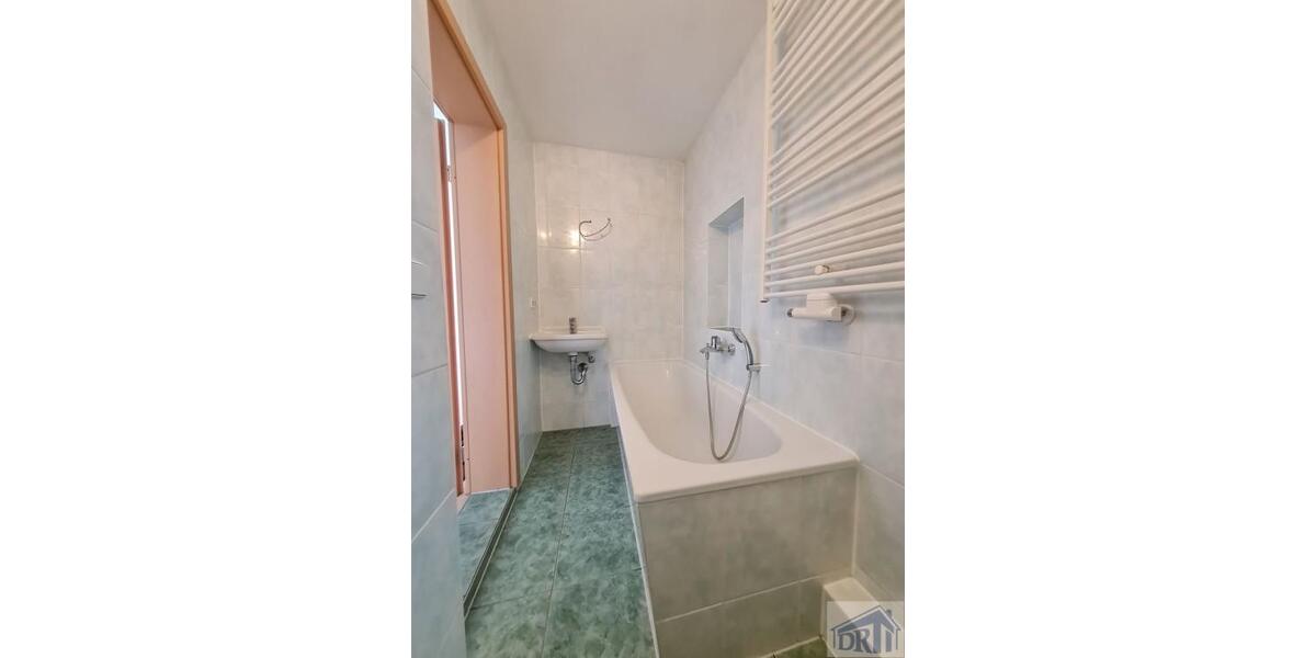 Erdgeschoßwohnung Zittau - 3 Zimmer, 74 m&sup2;, 480&euro; | Angebot:21707878