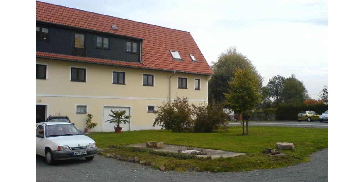 Etagenwohnung Nobitz - 3 Zimmer, 78 m&sup2;, 400&euro; | Angebot:26096274