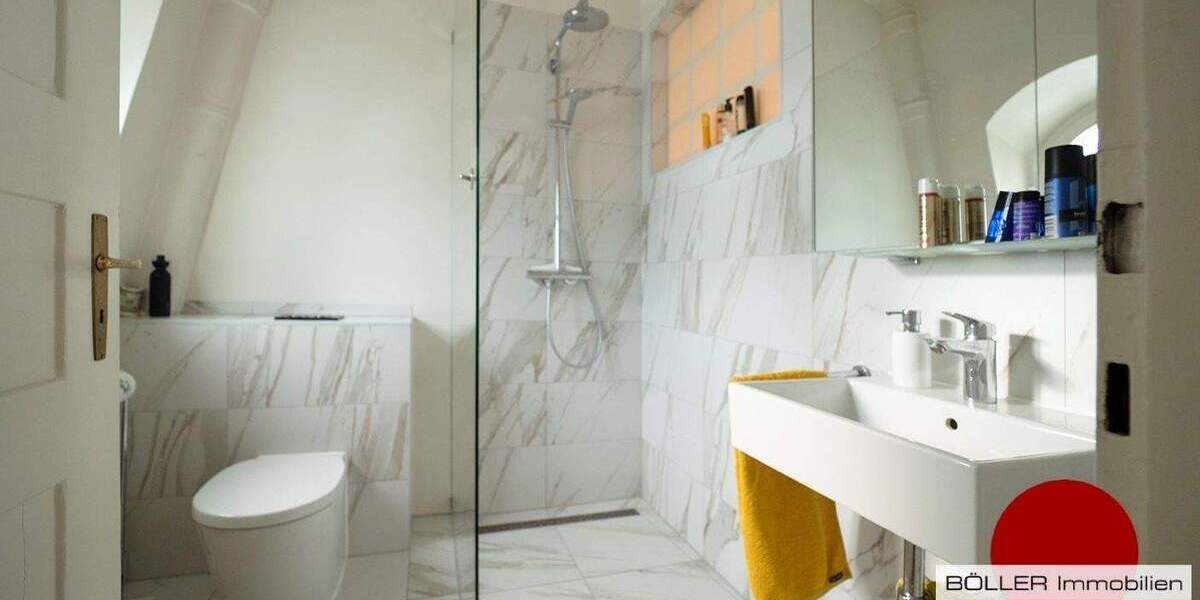 Mehrfamilienhaus, Wohnhaus Nürnberg Mögeldorf - 5 Zimmer, 185 m&sup2;, 3.200&euro; | Angebot:25156120