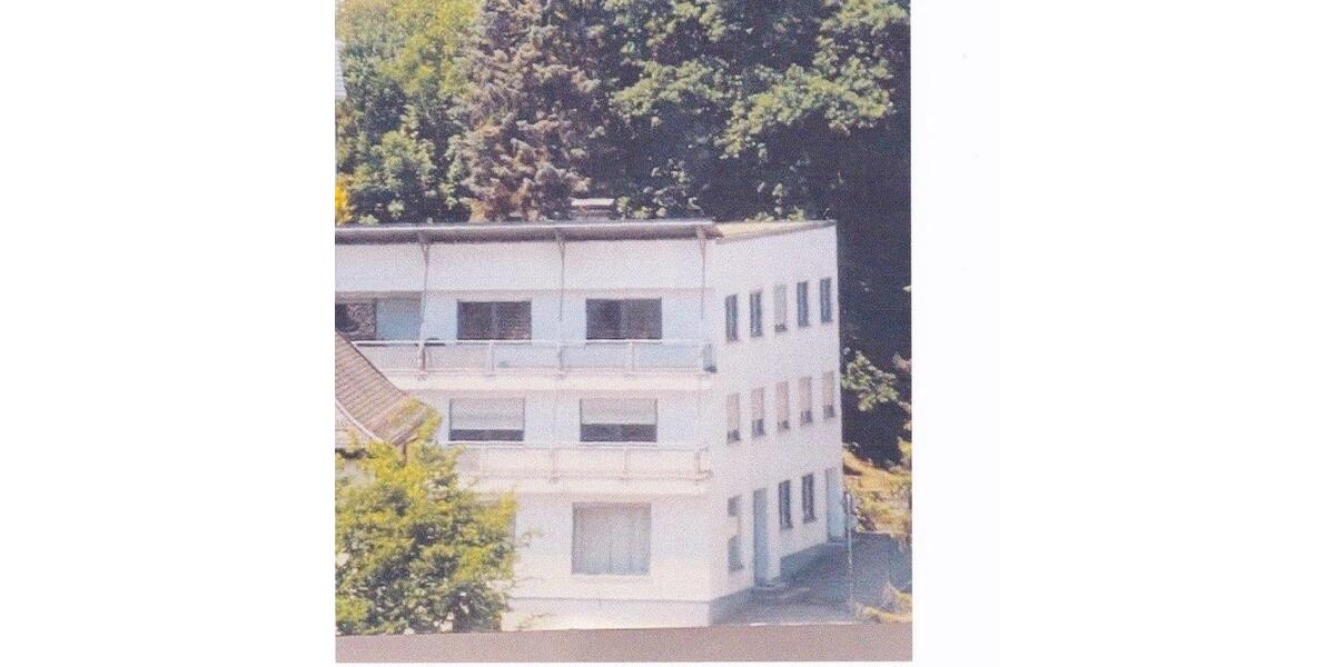 Terrassenwohnung Cham - 4 Zimmer, 150 m&sup2;, 1.380&euro; | Angebot:23273835