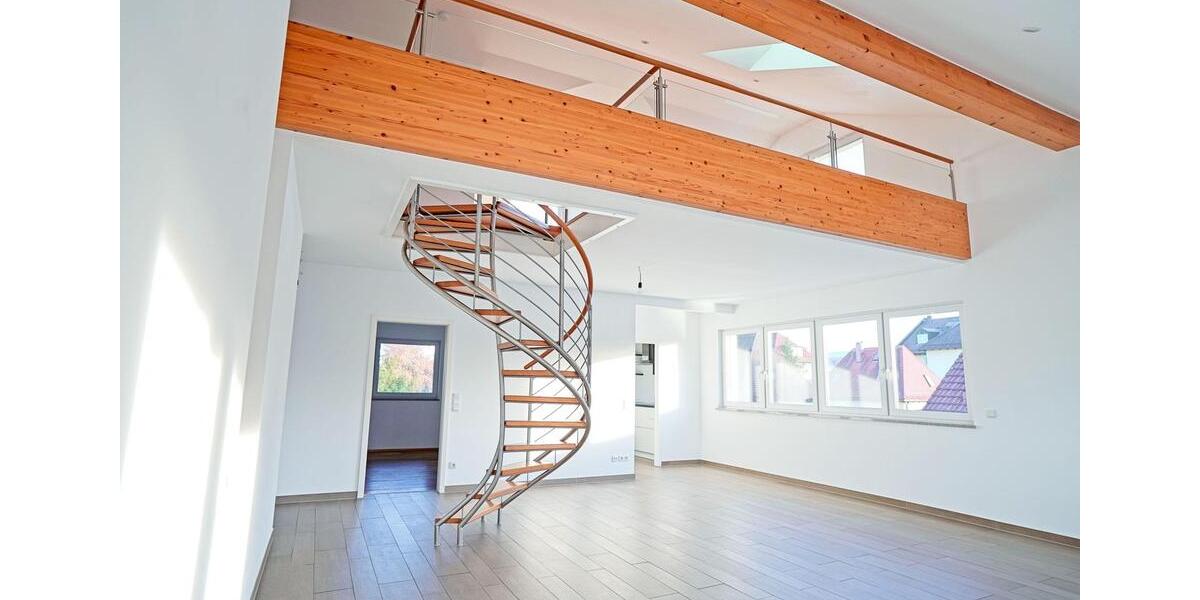 LUXUSDOMIZIL: Galeriewhg, gr. Dachterrrasse, Alleinlage, 4 Zi Whg, ruhig, Tram, U Bahn, Energiest A+ 4 zimmer