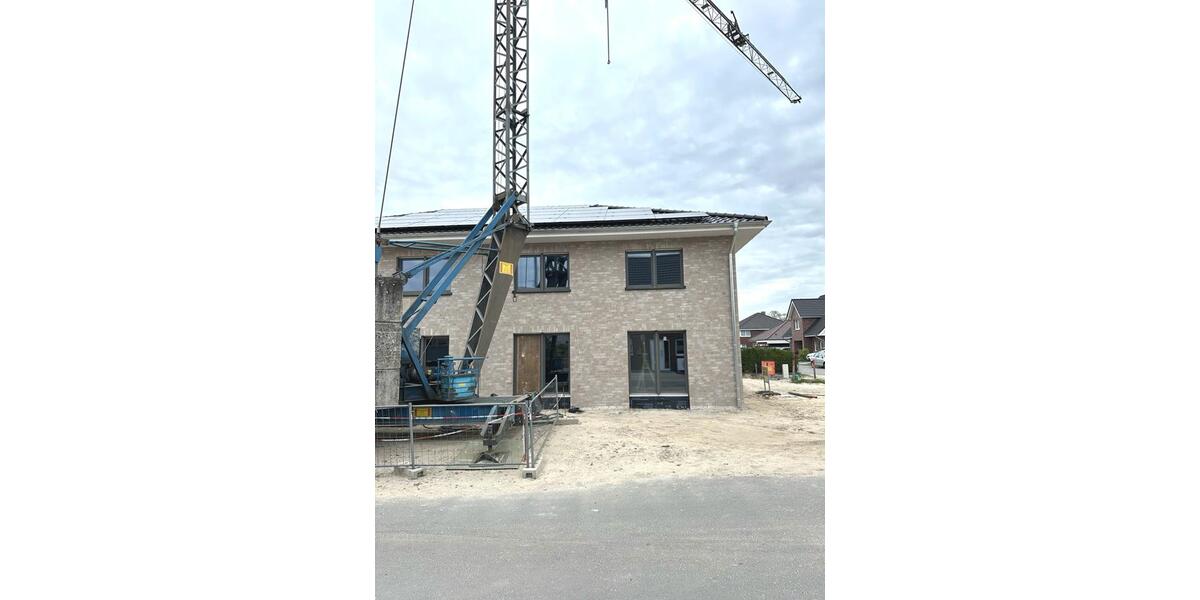 Doppelhaushälfte Salzbergen - 5 Zimmer, 155 m&sup2;, 1.600&euro; | Angebot:26229530