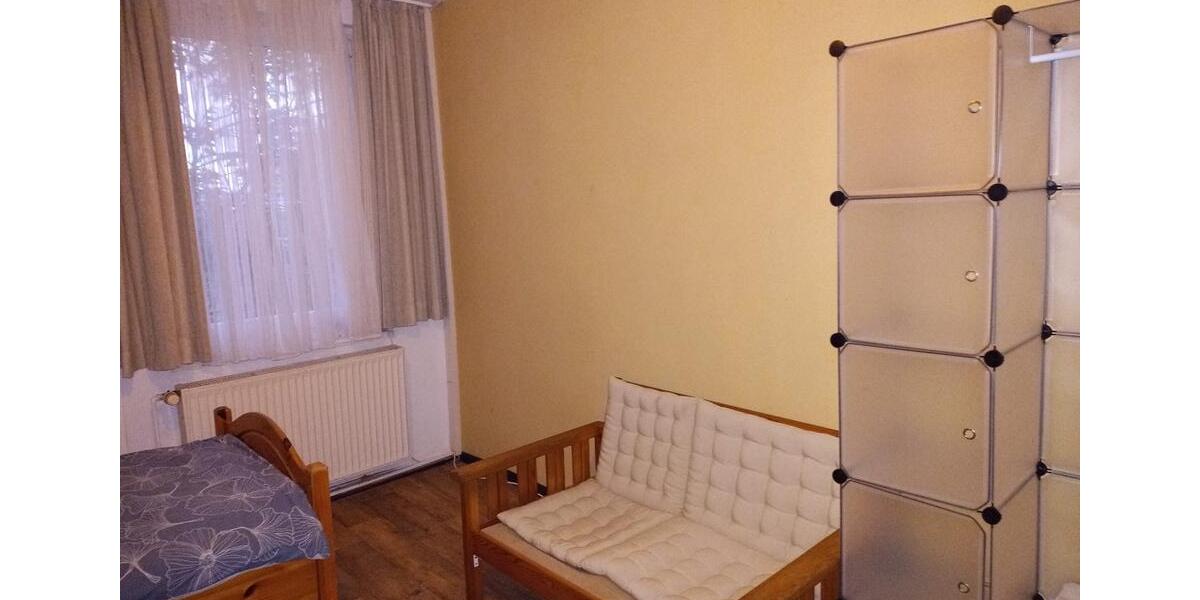 Erdgeschoßwohnung Stadthagen - 3 Zimmer, 16 m&sup2;, 350&euro; | Angebot:26581879