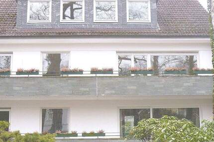 Wohnung Hamburg Rissen - 3 Zimmer, 122 m&sup2;, 1.690&euro; | Angebot:25111800