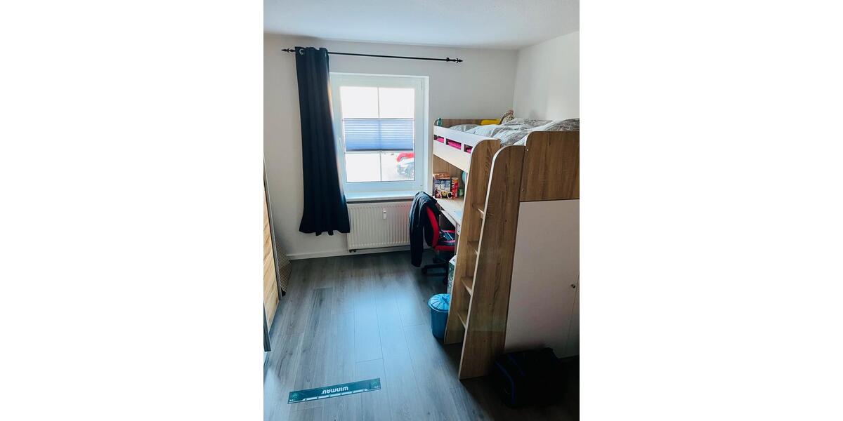 Schöne 4 Zimmer Wohnung, Singer-Meisel-Straße 10, 08209 Auerbach 4 zimmer