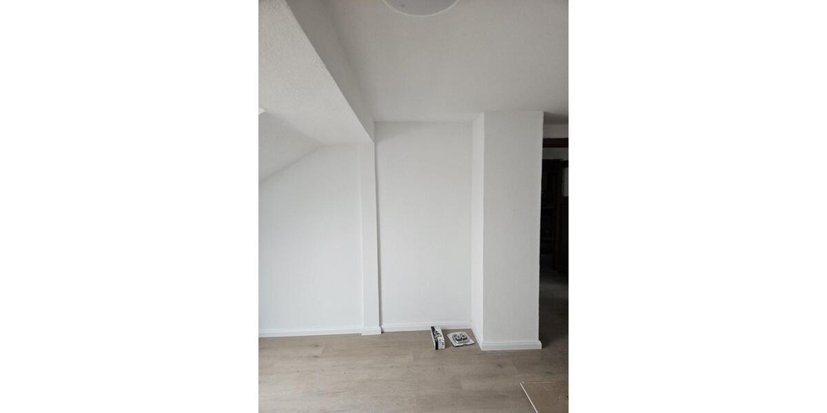 Dachgeschoßwohnung Edingen-Neckarhausen Neckarhausen - 2 Zimmer, 70 m&sup2;, 900&euro; | Angebot:24770914