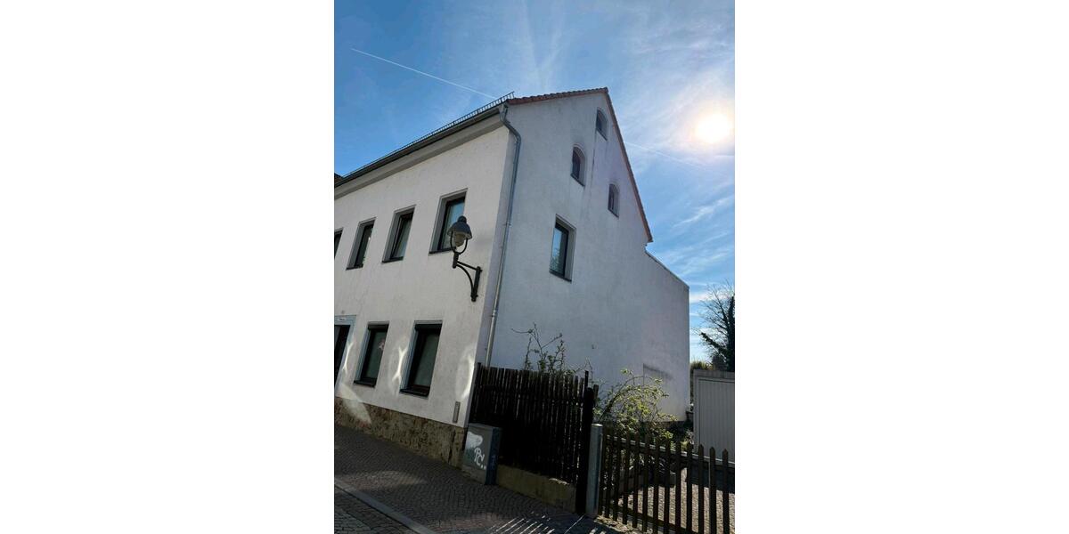 Reihenhaus Grimma - 10 Zimmer, 130 m&sup2;, 900&euro; | Angebot:26252264