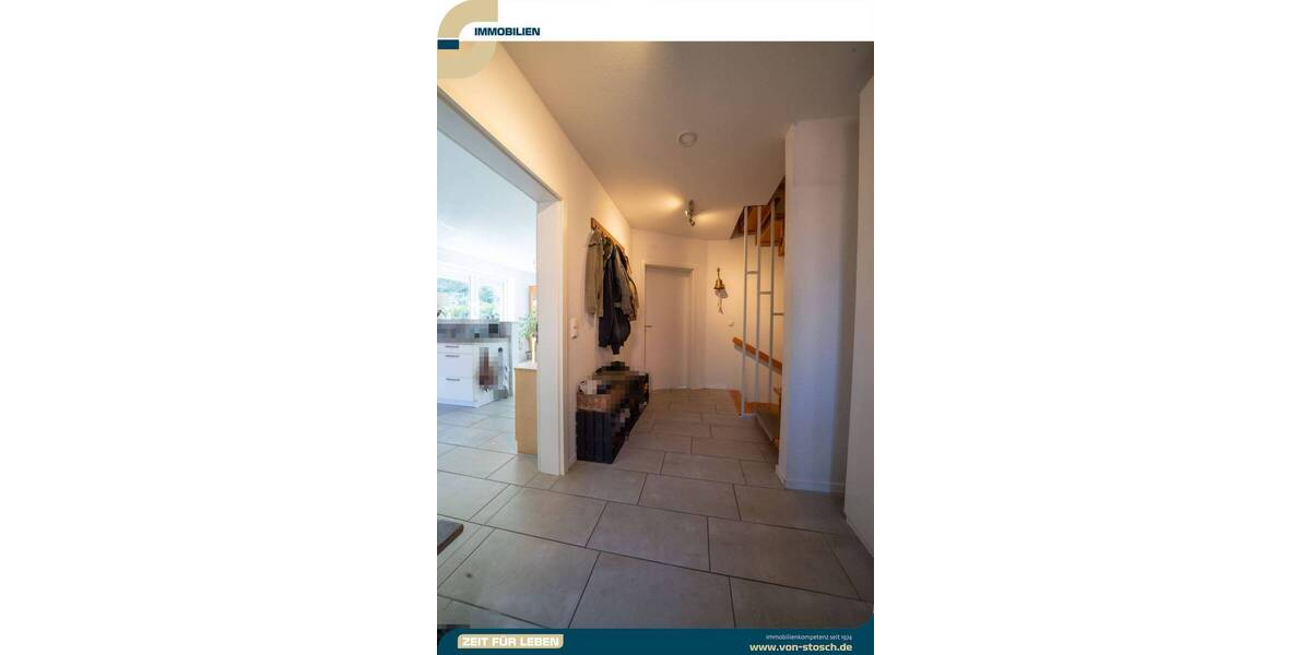 Doppelhaushälfte Halstenbek - 5 Zimmer, 142 m&sup2;, 1.680&euro; | Angebot:26117701