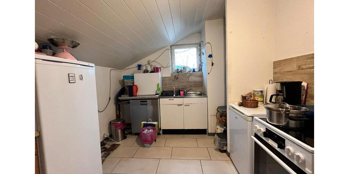 Dachgeschoßwohnung Neustadt an der Weinstraße - 4 Zimmer, 103 m&sup2;, 825&euro; | Angebot:26253303