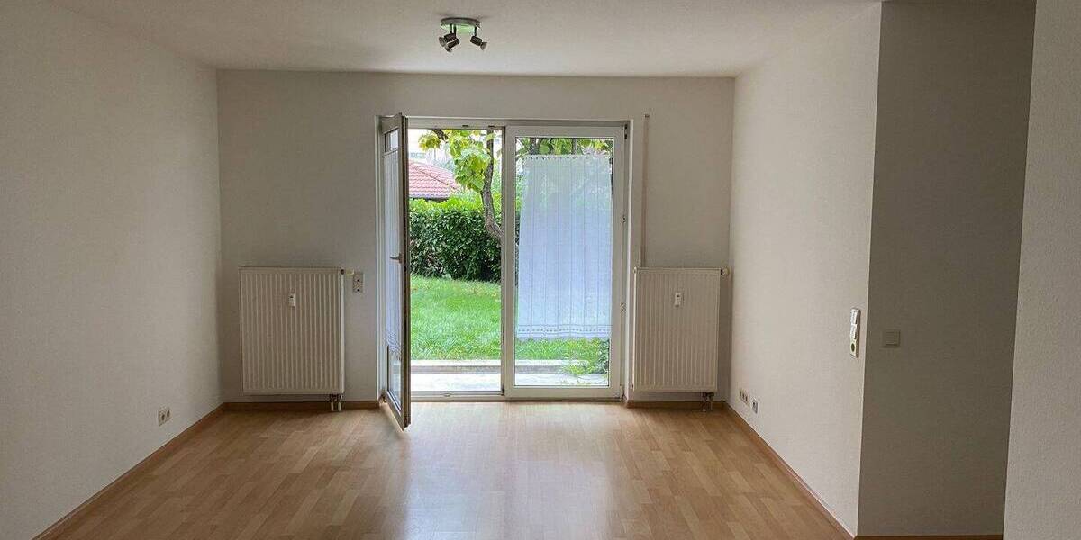 Etagenwohnung Weil am Rhein - 2 Zimmer, 63 m&sup2;, 650&euro; | Angebot:26261694