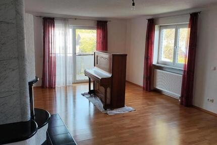 Wohnung Traunreut St. Georgen - 4 Zimmer, 124 m&sup2;, 1.500&euro; | Angebot:26051561