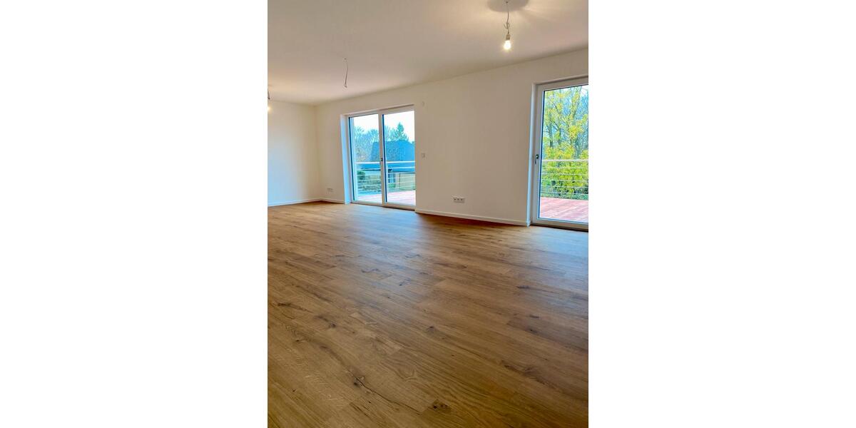 Mehrfamilienhaus, Wohnhaus Marktbreit - 9 Zimmer, 275 m&sup2;, 3.025&euro; | Angebot:26252327