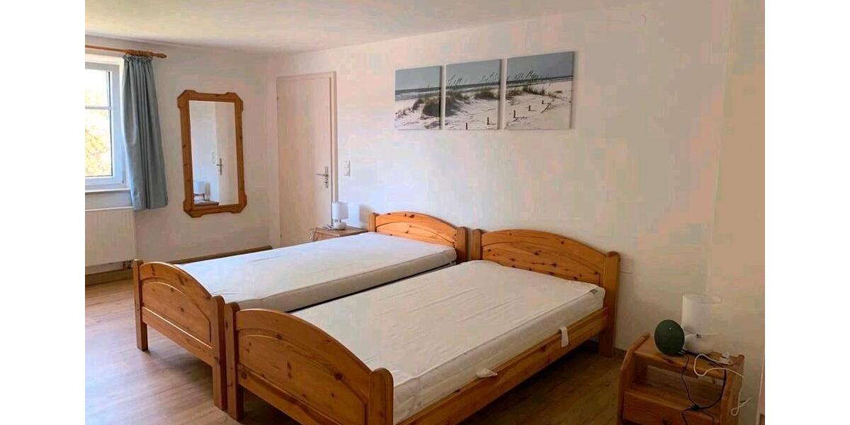 Wohnen auf Zeit Mindelheim - 9 Zimmer, 170 m&sup2;, 525&euro; | Angebot:26486196