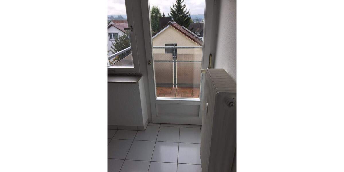 Etagenwohnung Böblingen - 3 Zimmer, 95 m&sup2;, 2.100&euro; | Angebot:24990770