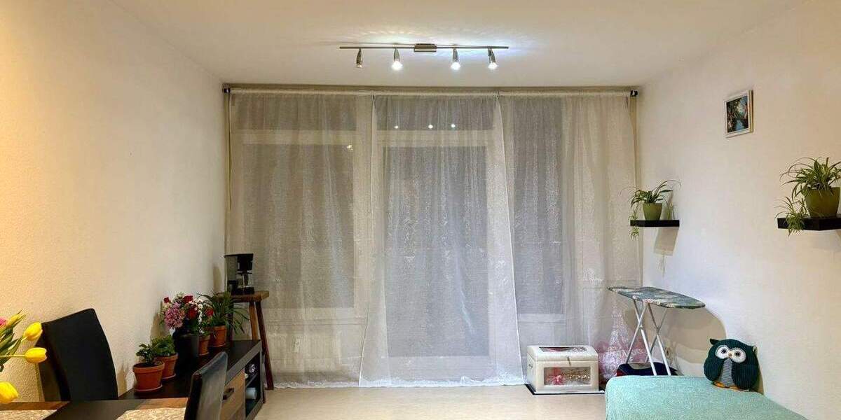 Etagenwohnung Ludwigshafen am Rhein Oggersheim - 2 Zimmer, 53 m&sup2;, 484&euro; | Angebot:25094205