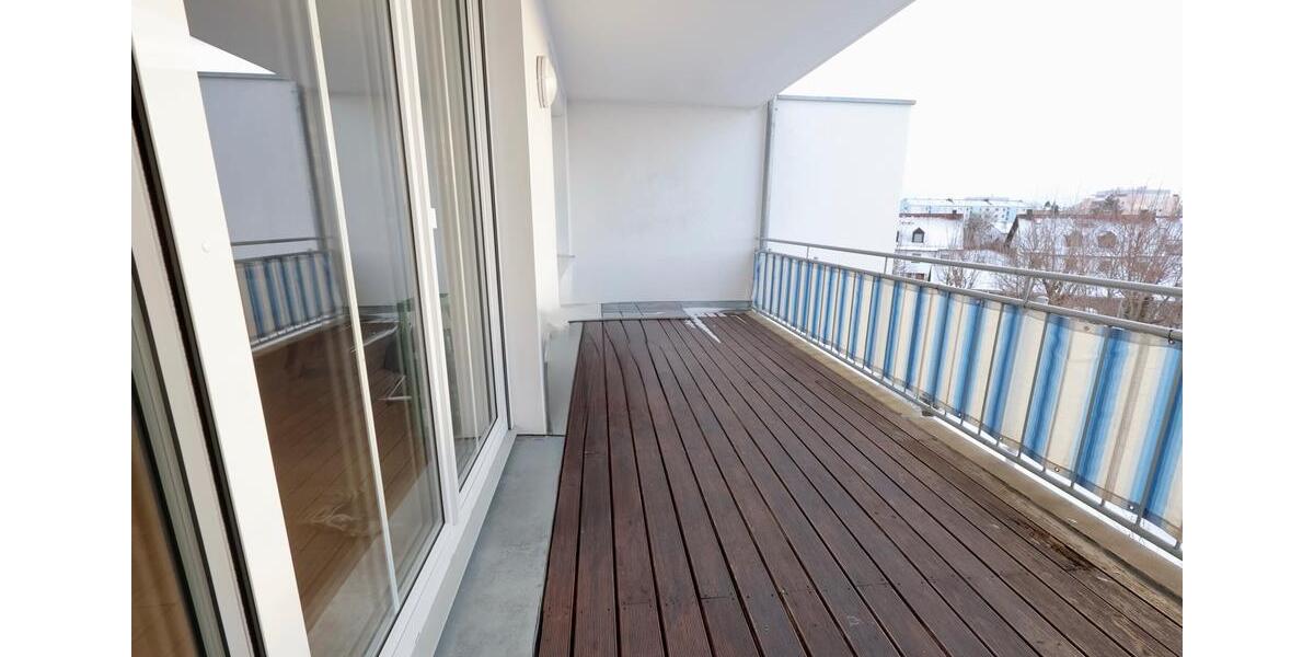 Etagenwohnung Germering - 3 Zimmer, 112 m&sup2;, 2.100&euro; | Angebot:24535987