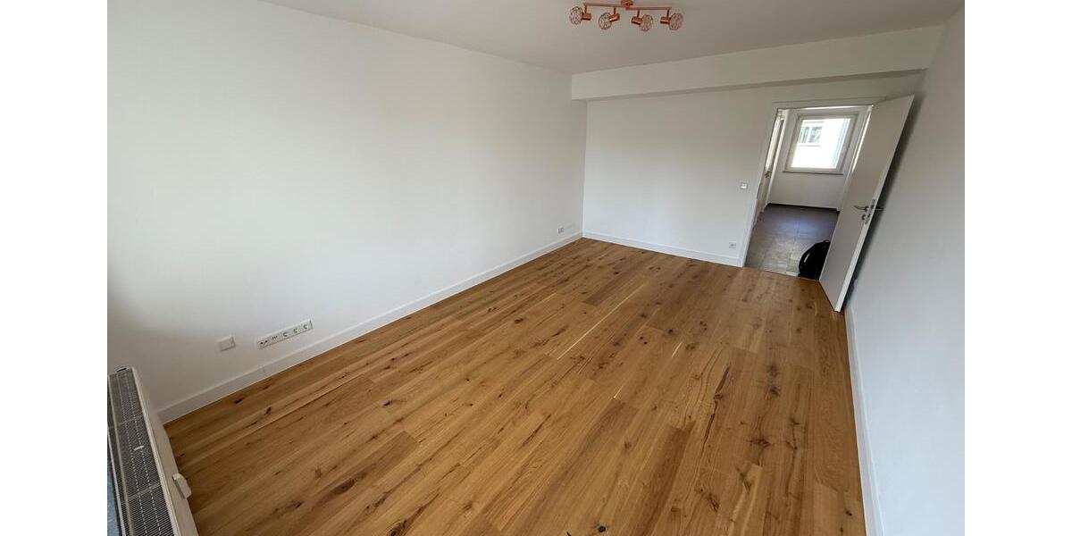 Etagenwohnung Düsseldorf Stadtbezirk 3 - 1.5 Zimmer, 41 m&sup2;, 860&euro; | Angebot:26704137