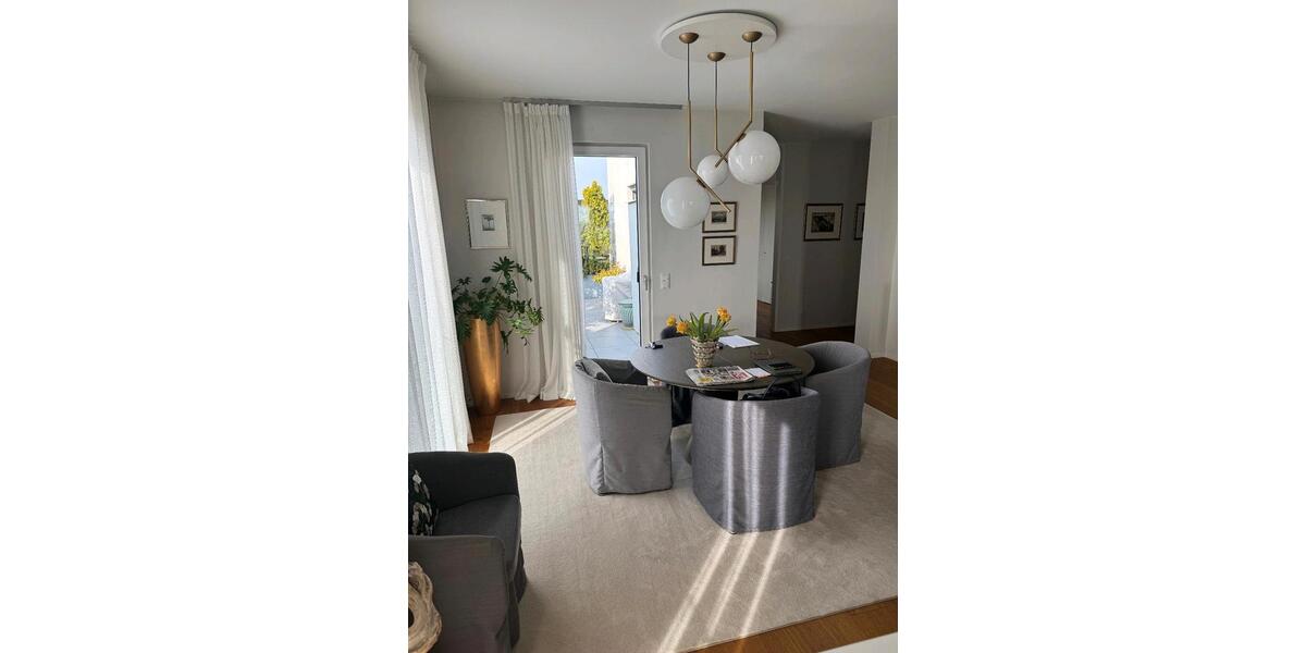 Einfamilienhaus Ingolstadt - 3 Zimmer, 126 m&sup2;, 1.750&euro; | Angebot:26256510