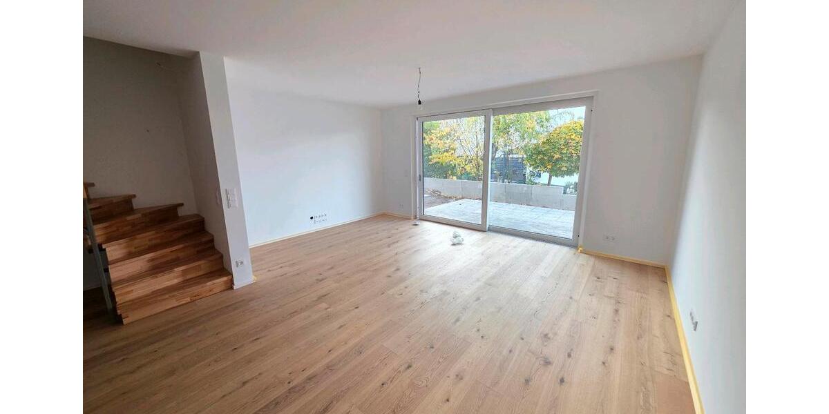 Neubau! Luxuriöses Haus mit Küche zu vermieten! Erstbezug! 5 zimmer