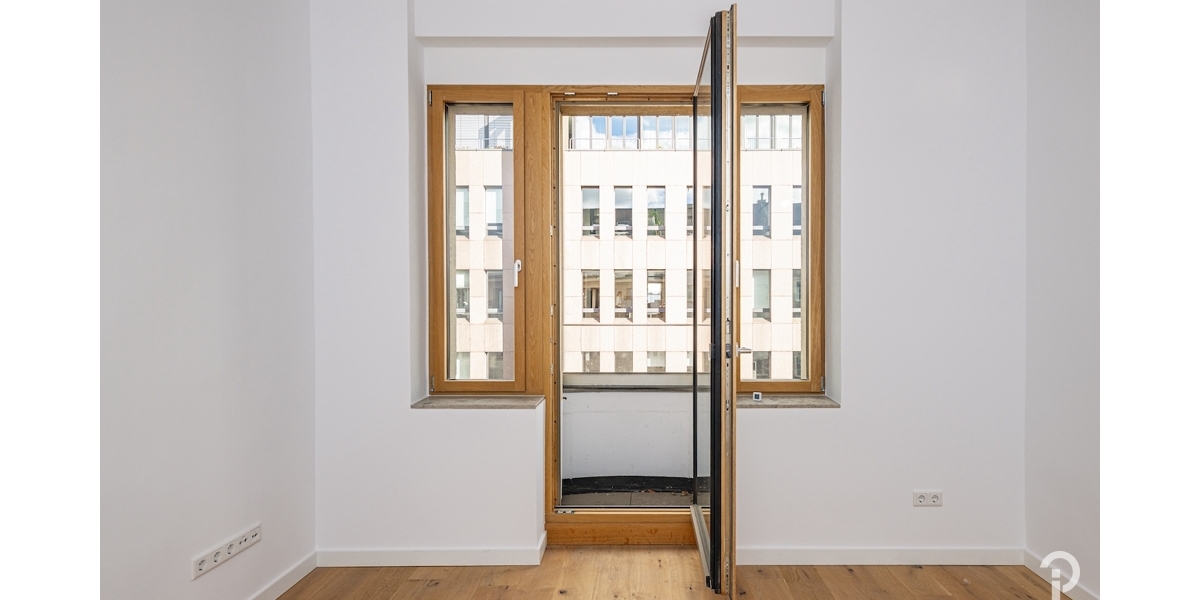 Repräsentative, hochwertige 3 Zimmer-Wohnung mit großer Dachterrasse im Herzen Düsseldorfs. - Etagenwohnung Düsseldorf | Angebot:27655511