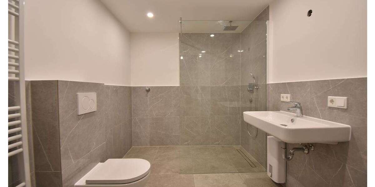 Etagenwohnung Düsseldorf Urdenbach - 2 Zimmer, 75 m&sup2;, 1.250&euro; | Angebot:27002814