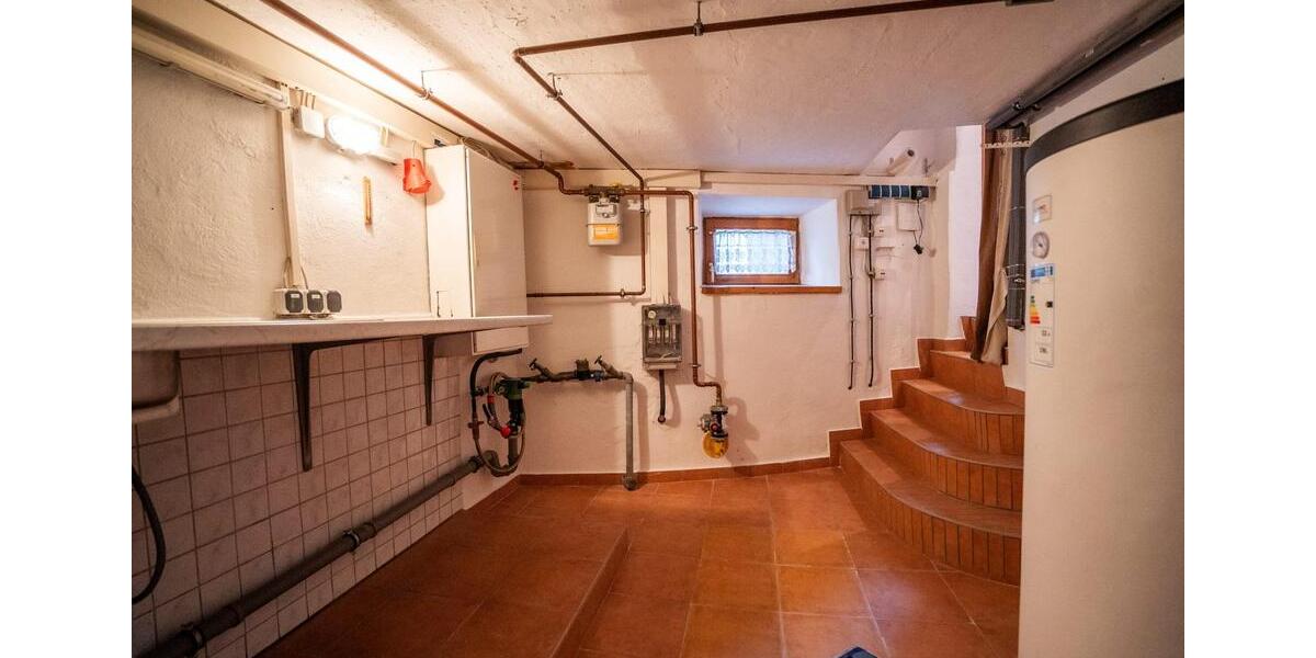 Wohnung und Haus in einem - saniertes Altstadthaus mit insgesamt 93m² in Lauinger Toplage 3 zimmer