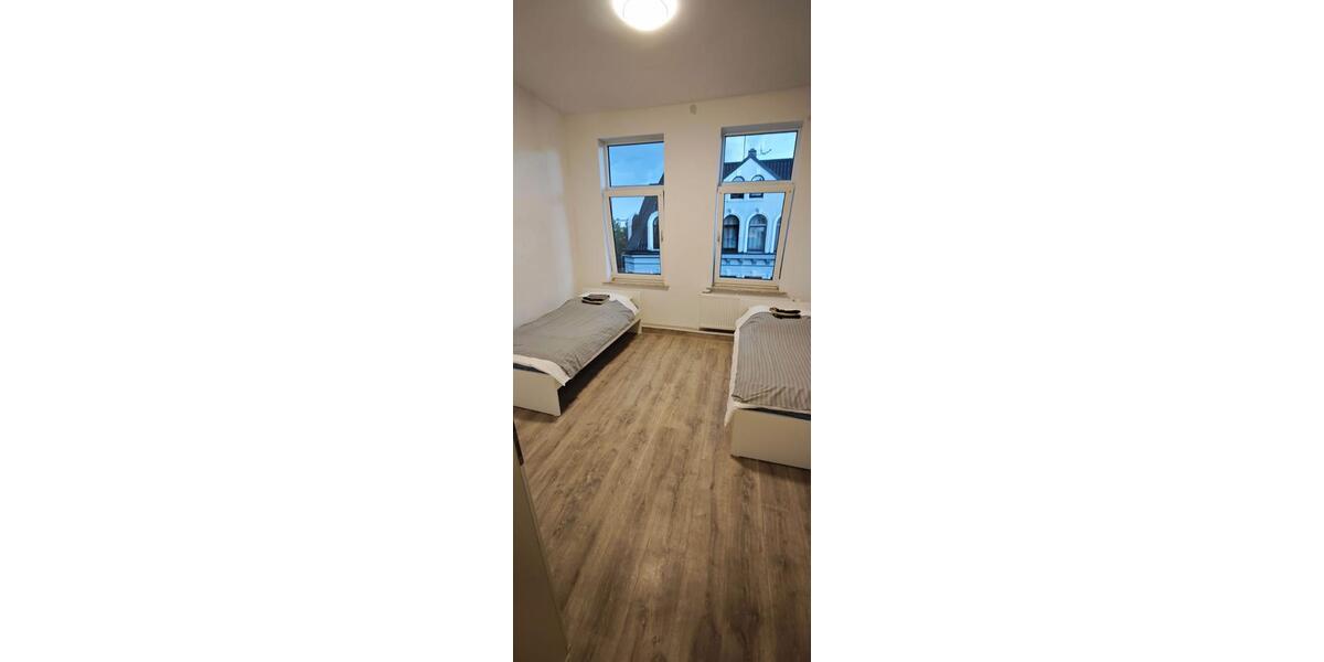 Dachgeschoßwohnung Bremerhaven - 3 Zimmer, 94 m&sup2;, 650&euro; | Angebot:26151275