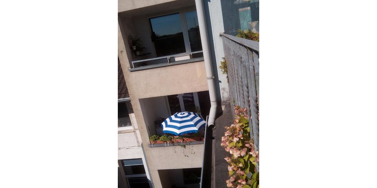 Etagenwohnung Duisburg - 3 Zimmer, 110 m&sup2;, 1.096&euro; | Angebot:26310453