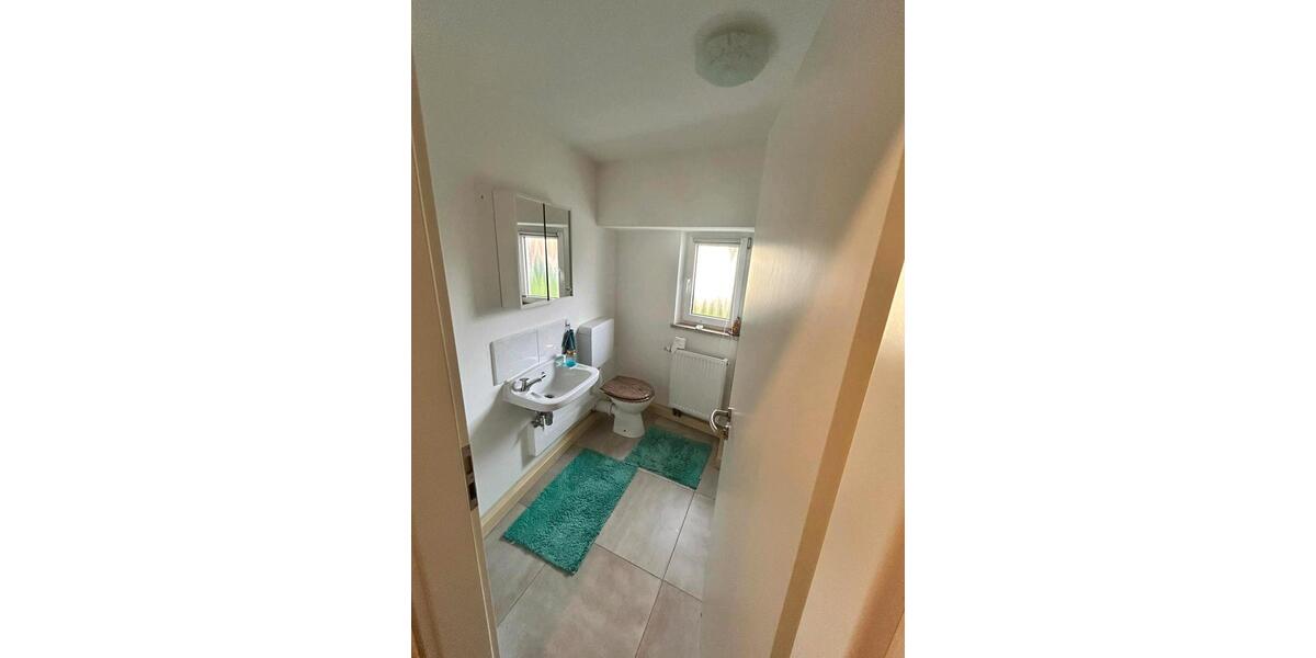 Erdgeschoßwohnung Scheinfeld - 3.5 Zimmer, 85 m&sup2;, 945&euro; | Angebot:24827221