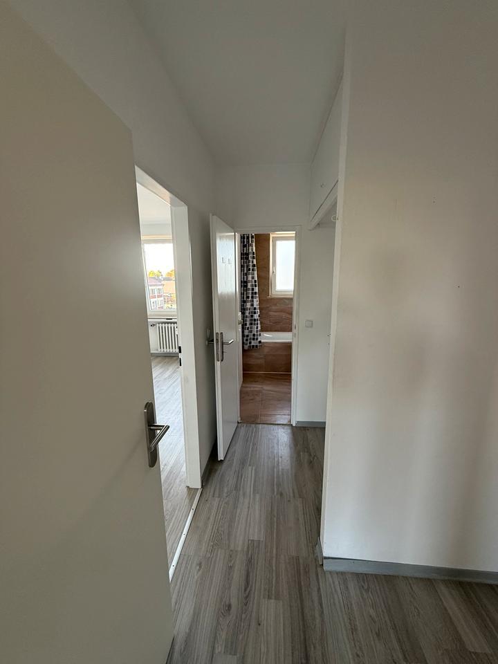 Gemütliche 3-Zimmer-Wohnung mit Einbauküche ab sofort zimmer