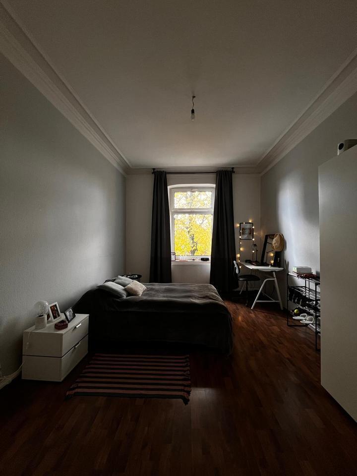 Möbliertes Zimmer in 3er WG - Flingern Süd zimmer