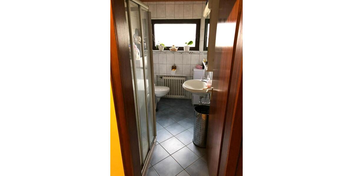 Etagenwohnung Uersfeld - 3 Zimmer, 80 m&sup2;, 500&euro; | Angebot:26549429
