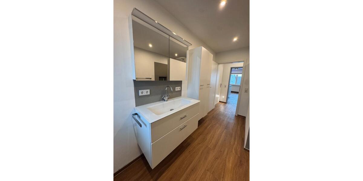 Etagenwohnung Gladenbach - 2 Zimmer, 81 m&sup2;, 820&euro; | Angebot:26664719