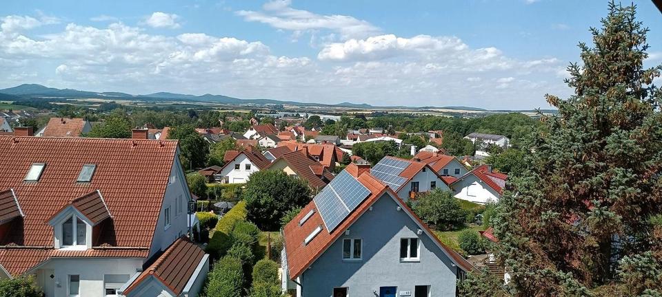 Dachgeschoßwohnung Immenhausen - 2.5 Zimmer, 38 m&sup2;, 330&euro; | Angebot:25404515