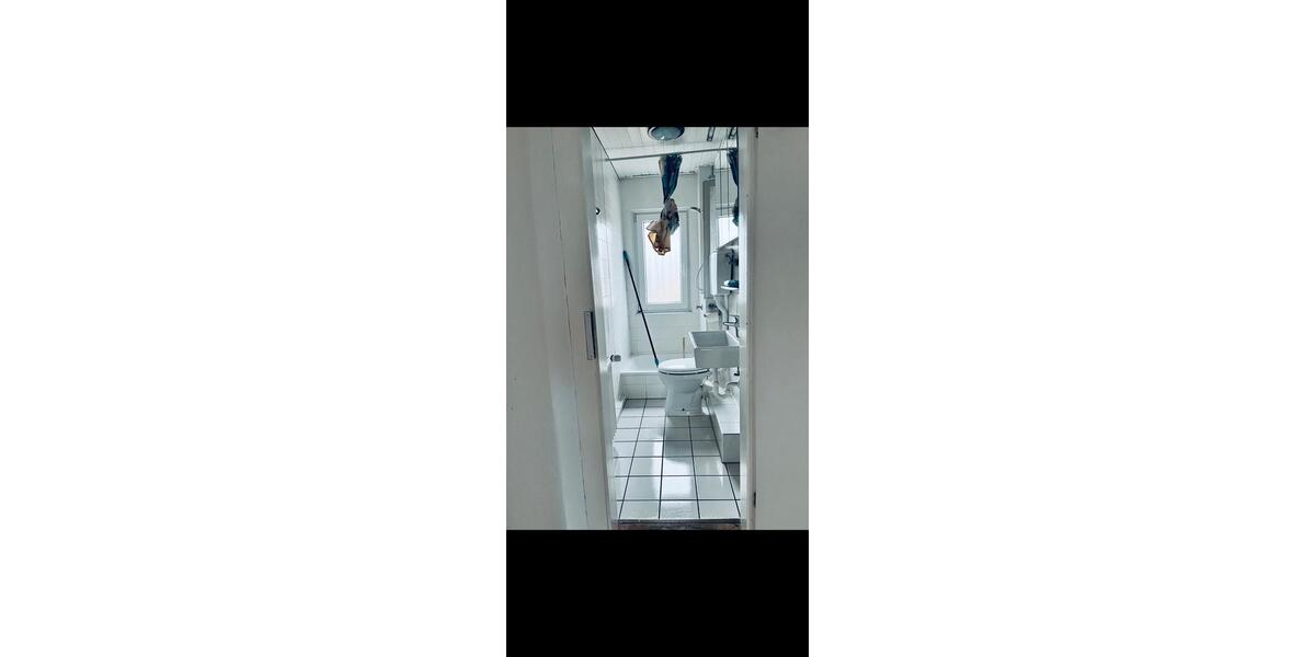 Dachgeschoßwohnung Göttingen - 3 Zimmer, 65 m&sup2;, 900&euro; | Angebot:26660401