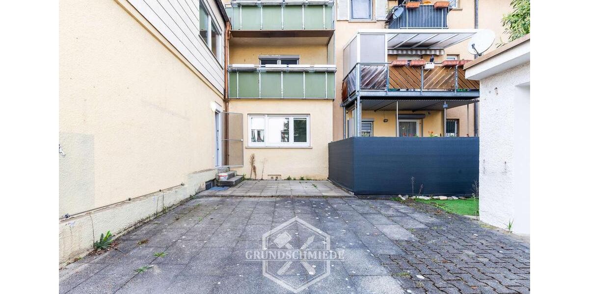 Erdgeschoßwohnung Stuttgart Zuffenhausen - 4 Zimmer, 101 m&sup2;, 1.818&euro; | Angebot:26279943