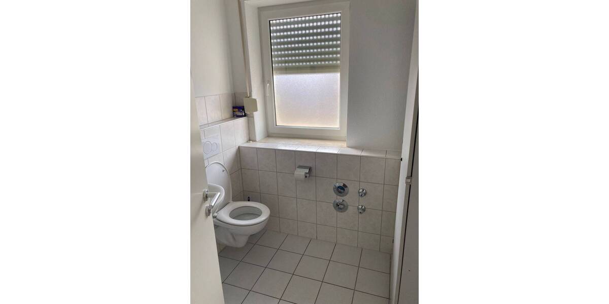 Gewerbeobjekt Illertissen - 1 Zimmer, 95 m&sup2;, 950&euro; | Angebot:22505070