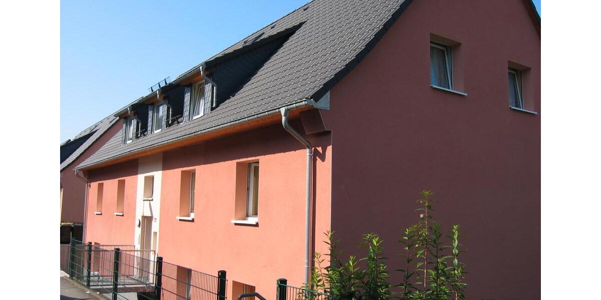 Dachgeschoßwohnung Werdohl - 3 Zimmer, 54 m&sup2;, 325&euro; | Angebot:26444011