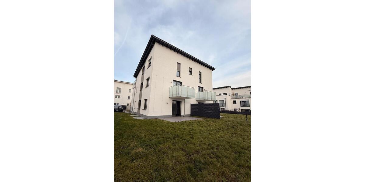 Erdgeschoßwohnung Offenbach am Main Bieber - 6 Zimmer, 188 m&sup2;, 2.800&euro; | Angebot:24534922