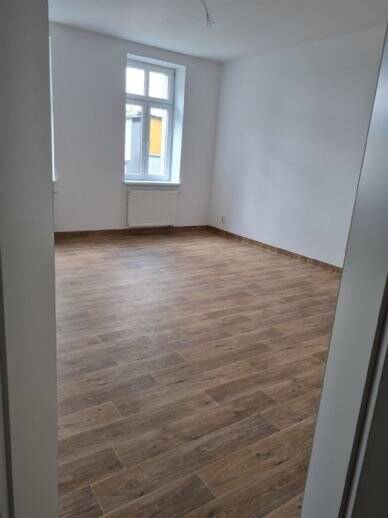 Etagenwohnung Prenzlau - 3 Zimmer, 93 m&sup2;, 700&euro; | Angebot:26243028