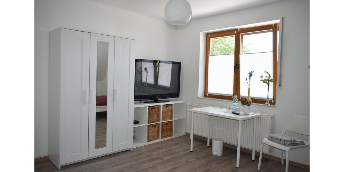 Wohnen auf Zeit Oldenburg Etzhorn - 4 Zimmer, 106 m&sup2;, 18&euro; | Angebot:24717124